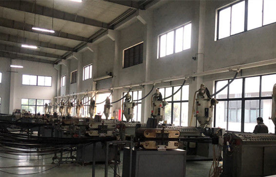 Suzhou Polywell Engineering Plastics Co.,Ltd Hersteller Produktionslinie